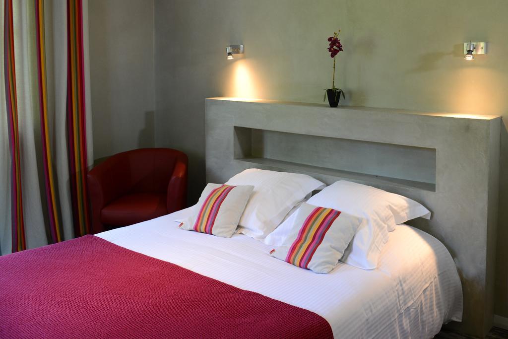 Logis Hotel Ur-Hegian Aïnhoa Εξωτερικό φωτογραφία