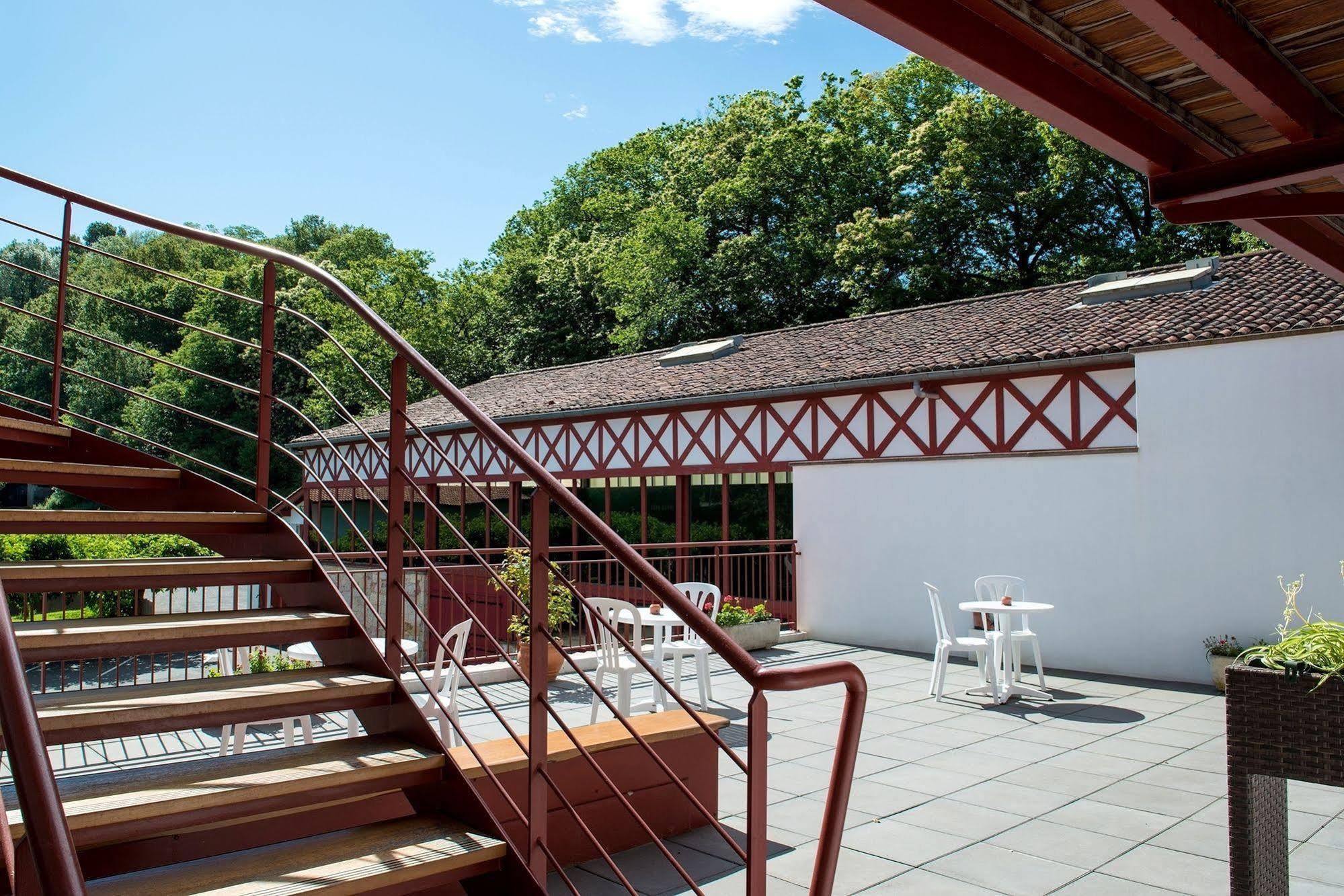 Logis Hotel Ur-Hegian Aïnhoa Εξωτερικό φωτογραφία
